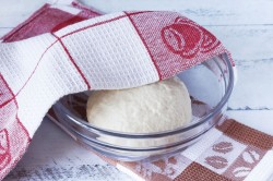 Булочки с яблоками из дрожжевого теста - шаг 5