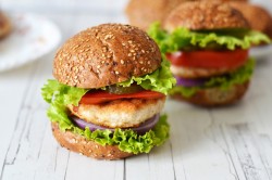 Бургер с курицей - Чикенбургер - шаг 9