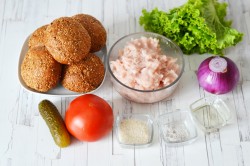 Бургер с курицей - Чикенбургер - шаг 1