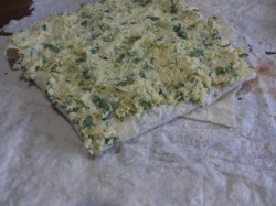 Быстрый слоеный сырный пирог - шаг 7 Быстрый слоеный сырный пирог - шаг 7