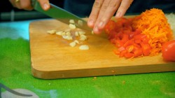 Быстрый суп с мясными тефтелями и картофеле и сладким перцем - шаг 10 Быстрый суп с мясными тефтелями и картофеле и сладким перцем - шаг 10