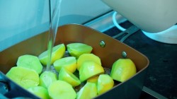 Быстрый суп с мясными тефтелями и картофеле и сладким перцем - шаг 13 Быстрый суп с мясными тефтелями и картофеле и сладким перцем - шаг 13