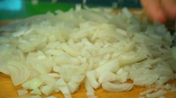 Быстрый суп с мясными тефтелями и картофеле и сладким перцем - шаг 2 Быстрый суп с мясными тефтелями и картофеле и сладким перцем - шаг 2