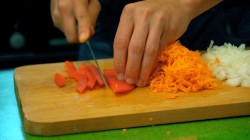 Быстрый суп с мясными тефтелями и картофеле и сладким перцем - шаг 9 Быстрый суп с мясными тефтелями и картофеле и сладким перцем - шаг 9