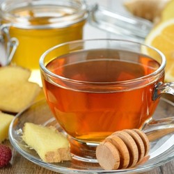 Чай с имбирем, медом и водкой от простуды