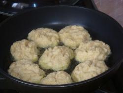 Деруны картофельные по украински - шаг 7