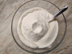 Дрожжевое тесто с маком - шаг 5 Дрожжевое тесто с маком - шаг 5