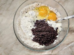 Дрожжевое тесто с маком - шаг 7 Дрожжевое тесто с маком - шаг 7