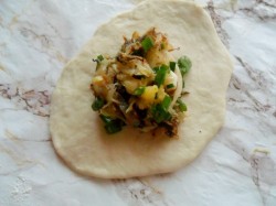 Дрожжевые пирожки с капустой и яйцом в духовке - шаг 9 Дрожжевые пирожки с капустой и яйцом в духовке - шаг 9