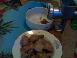 Дрожжевые пирожки с картошкой и печенью - шаг 3