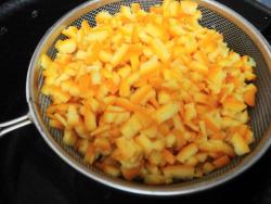 Домашняя фанта из апельсинов и лимона - шаг 7