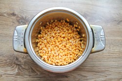 Гороховое пюре в кастрюле - шаг 2 Гороховое пюре в кастрюле - шаг 2