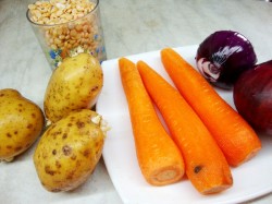 Гороховый суп с курицей в мультиварке - шаг 1 Гороховый суп с курицей в мультиварке - шаг 1