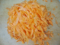 Гороховый суп с курицей в мультиварке - шаг 3 Гороховый суп с курицей в мультиварке - шаг 3