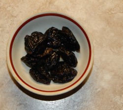 Говядина с черносливом в духовке - шаг 2