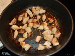 Говядина с черносливом в духовке - шаг 4