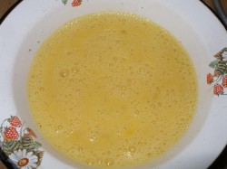 Гренки в яйце и с яйцом - шаг 5 Гренки в яйце и с яйцом - шаг 5