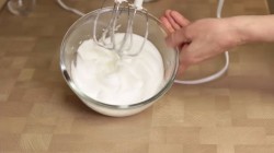 INFINITY Лимонный торт с клубничным муссом - шаг 3 INFINITY Лимонный торт с клубничным муссом - шаг 3