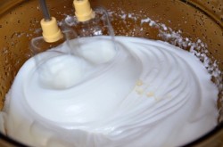 Итальянская меренга из песочного теста - шаг 5 Итальянская меренга из песочного теста - шаг 5