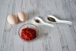 Жареные трубочки из лаваша с сыром - шаг 1