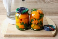 Желтые помидоры на зиму - шаг 4