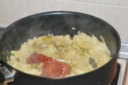 Кабачки жареные с томатной пастой - шаг 6 Кабачки жареные с томатной пастой - шаг 6