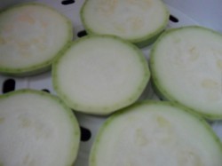 Кабачки на пару быстро и вкусно - шаг 3