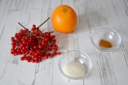 Калиновый соус с апельсином - шаг 1 Калиновый соус с апельсином - шаг 1