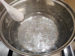 Кальмары в сметанном соусе - шаг 1 Кальмары в сметанном соусе - шаг 1