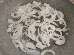 Кальмары в сметанном соусе - шаг 6 Кальмары в сметанном соусе - шаг 6