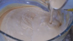 Карамельно-творожный торт с орехом без выпечки - шаг 8 Карамельно-творожный торт с орехом без выпечки - шаг 8