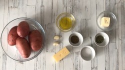 Картошка гармошка с сыром - шаг 1 Картошка гармошка с сыром - шаг 1