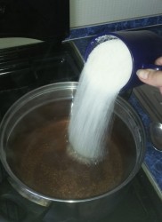 Клубничный компот в банках на зиму - шаг 5