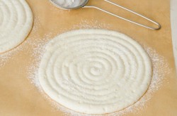 Кокосовый бисквит Дакуаз с ягодами - шаг 13 Кокосовый бисквит Дакуаз с ягодами - шаг 13