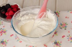 Кокосовый бисквит Дакуаз с ягодами - шаг 20 Кокосовый бисквит Дакуаз с ягодами - шаг 20