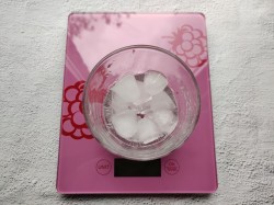 Коктейль Чёрный Русский - шаг 1 Коктейль Чёрный Русский - шаг 1