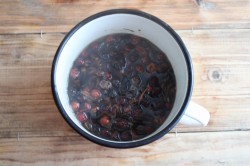 Компот из шиповника сушеного - шаг 5 Компот из шиповника сушеного - шаг 5