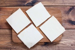 Слоеные конвертики с ветчиной и сыром - шаг 4