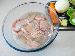 Корейская закуска из молоки лососевых рыб - шаг 2