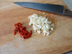 Корейская закуска из молоки лососевых рыб - шаг 8