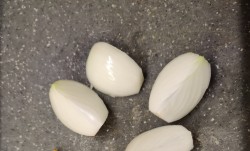 Курица на углях в фольге - шаг 6