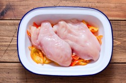 Куриная грудка с болгарским перцем - шаг 3