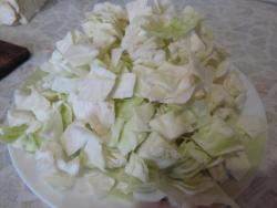 Куриная грудка с тушеной капустой и томатной пастой - шаг 9