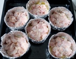 Запеченное филе курицы в фольге Сюрприз - шаг 5 Запеченное филе курицы в фольге Сюрприз - шаг 5