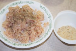 Куриные митболы с сыром в томатном соусе - шаг 8 Куриные митболы с сыром в томатном соусе - шаг 8