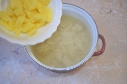 Суп с вермишелью и курицей - шаг 2 Суп с вермишелью и курицей - шаг 2