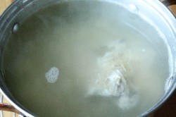 Куриный суп с яйцом и вермишелью - шаг 8 Куриный суп с яйцом и вермишелью - шаг 8