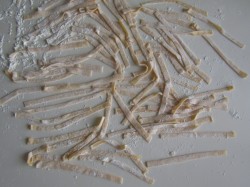 Домашняя лапша с говядиной - шаг 13