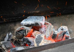 Лаваш на мангале с сыром - шаг 5