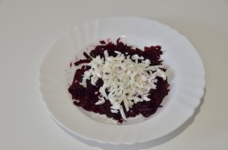 Литовский холодный борщ на кефире из свеклы - шаг 3 Литовский холодный борщ на кефире из свеклы - шаг 3